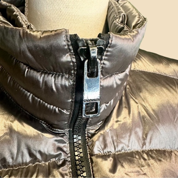 Calvin Klein Pewter Metallic Packable Down-Fill Blend Long Length Puffer Coat S - Picture 15 of 16
